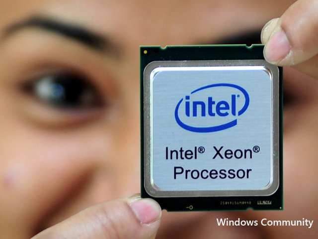 Intel готовит смартфоны с двухъядерными чипами